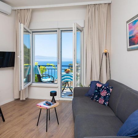 Caleta Seaview Suites II - Pool & Jacuzzi 洛克瓦罗戈兹尼察 外观 照片