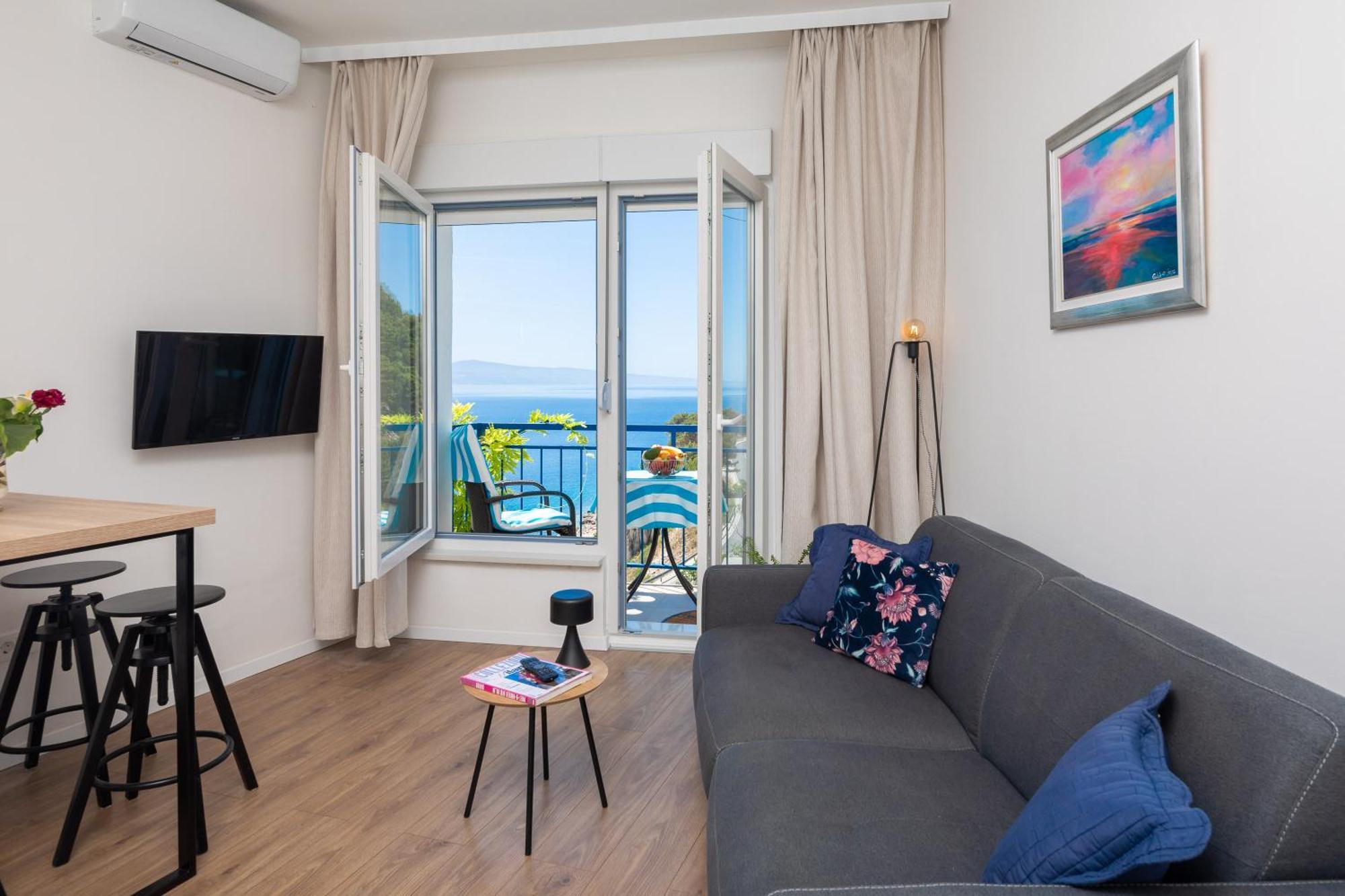 Caleta Seaview Suites II - Pool & Jacuzzi 洛克瓦罗戈兹尼察 外观 照片