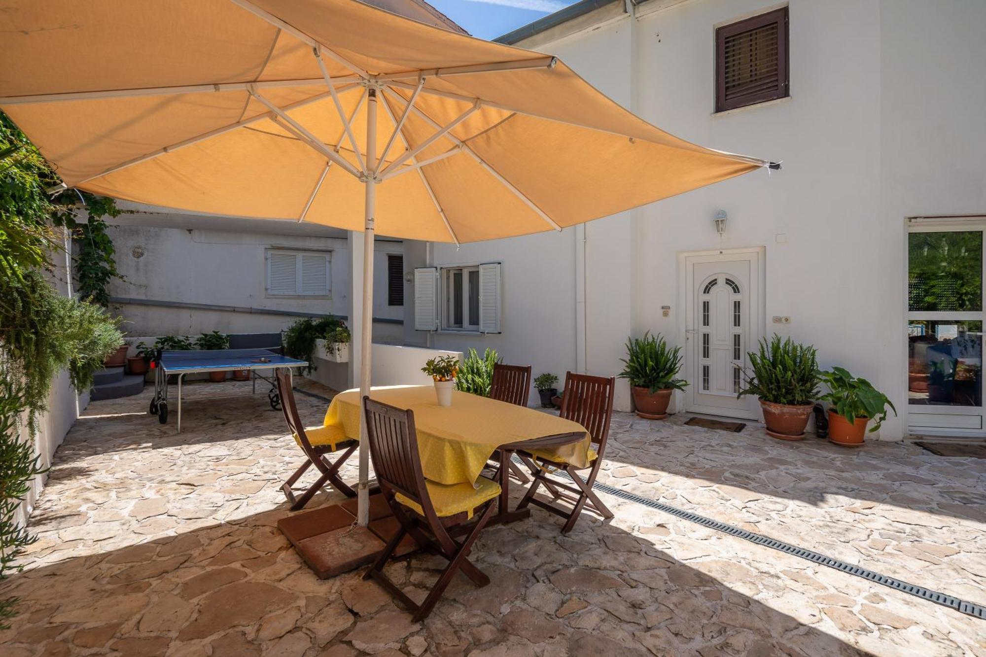 Caleta Seaview Suites II - Pool & Jacuzzi 洛克瓦罗戈兹尼察 外观 照片